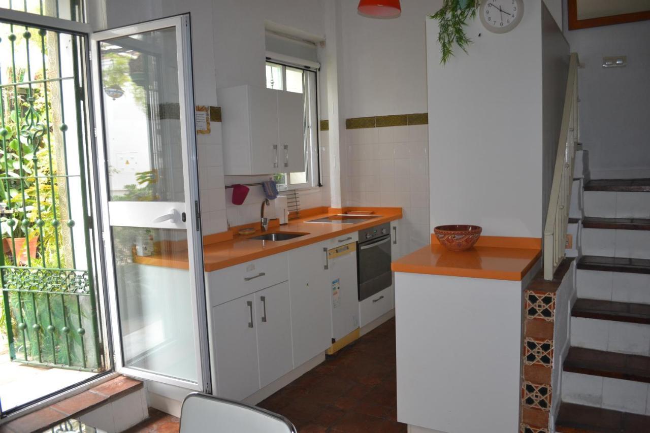 Charming House In Triana,Best City View From Patio Seville Exterior photo